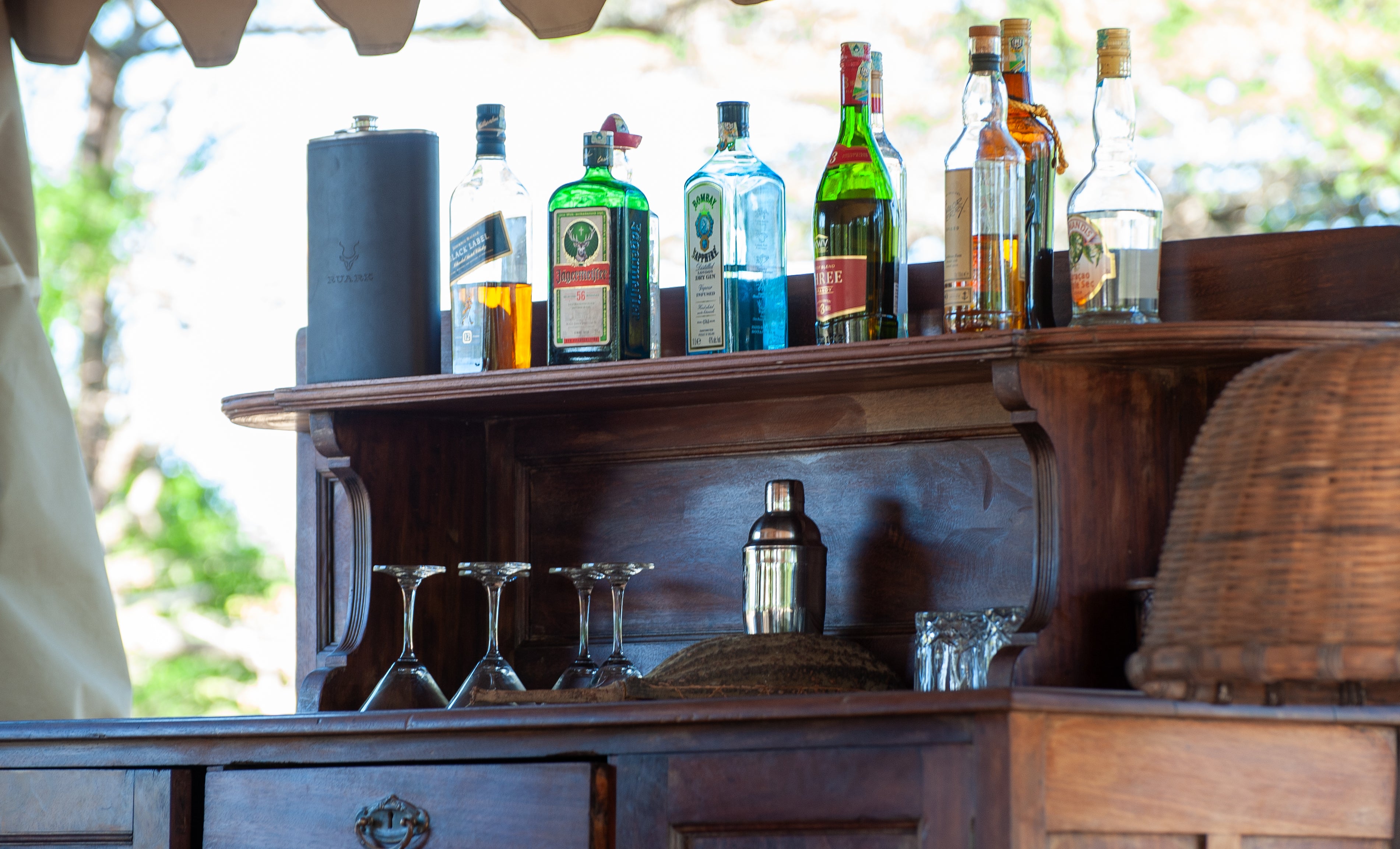 Lounge Bar
