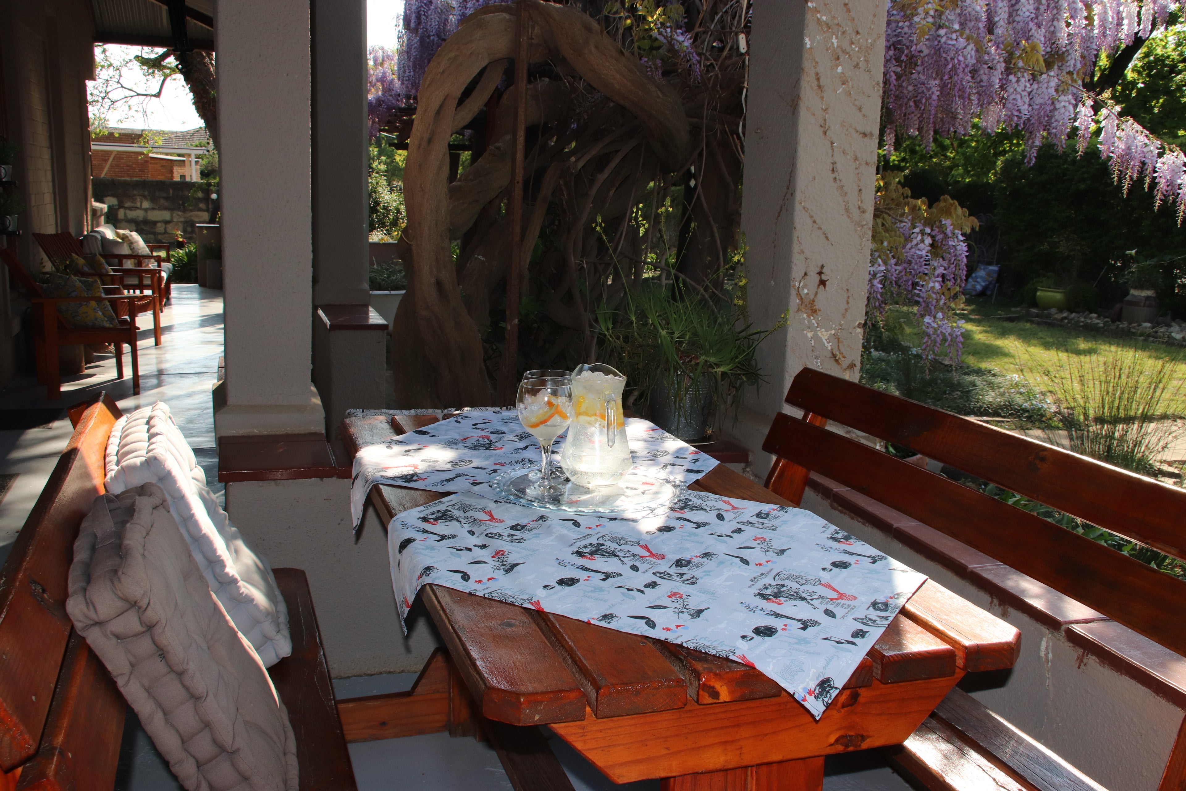 Top House Bed & Breakfast