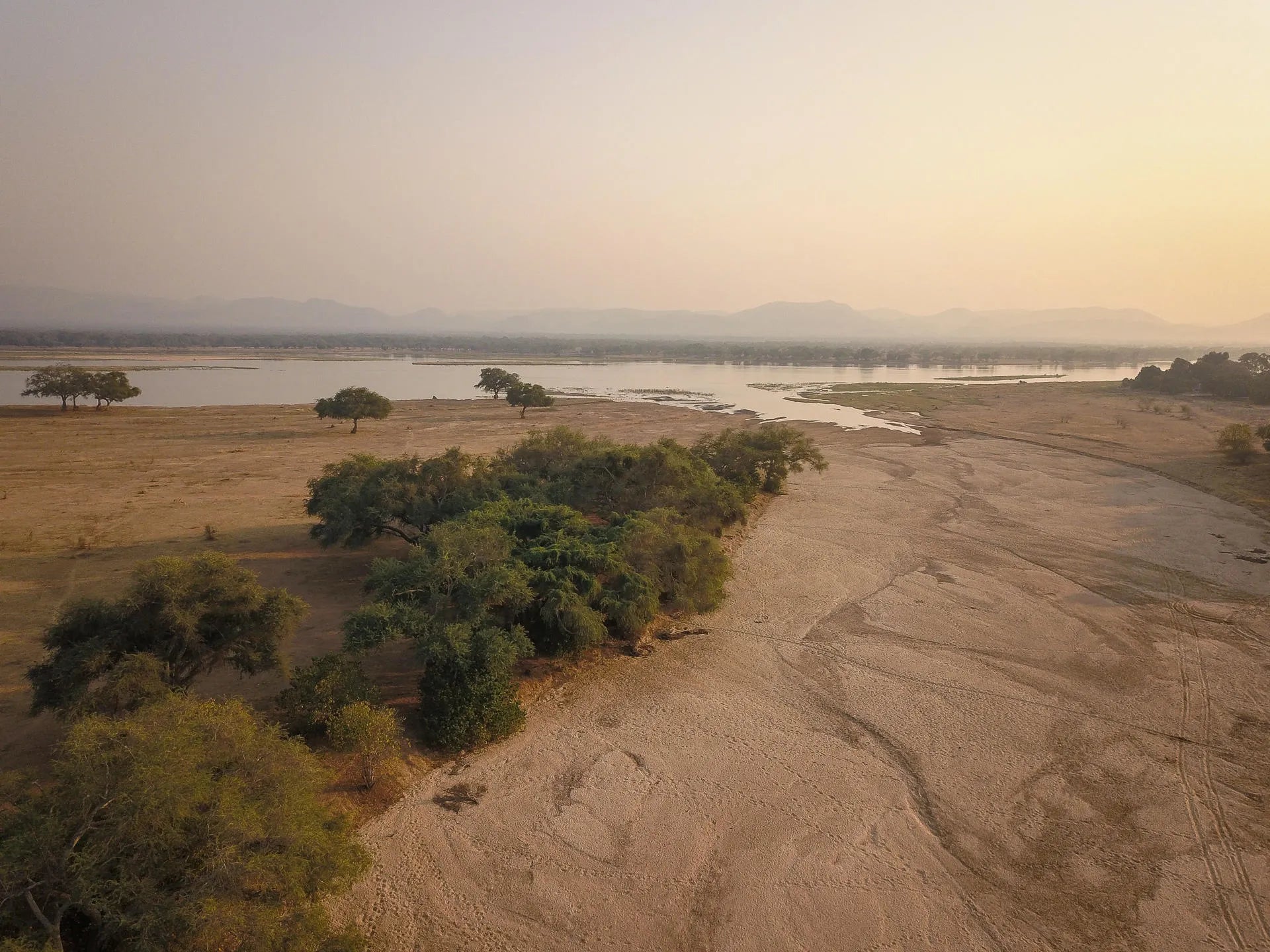 Wilderness Chikwenya at Wilderness Chikwenya, Mana Pools National Park, Zimbabwe.