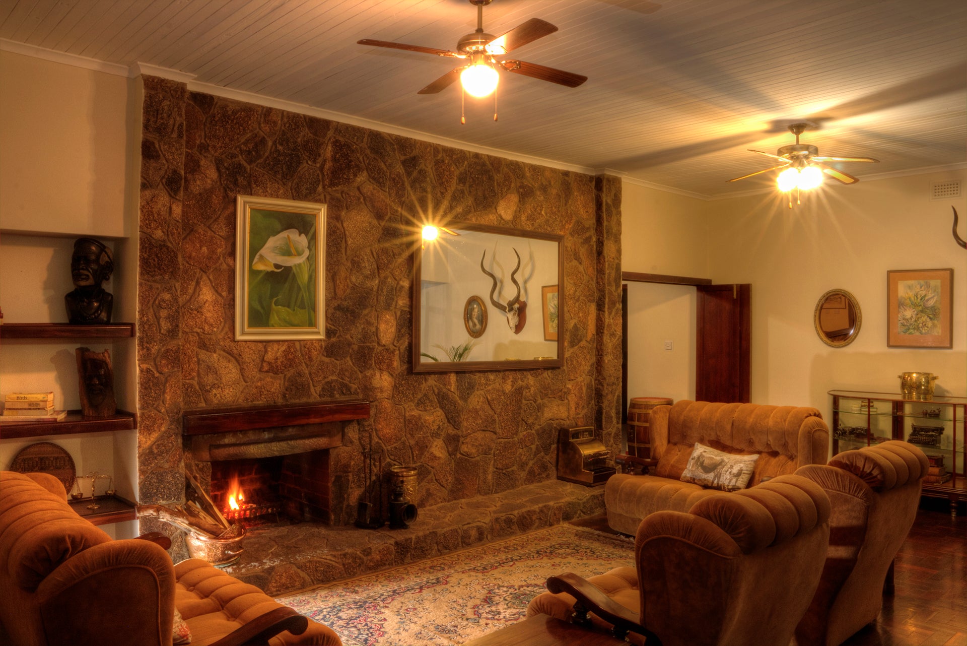 Lodge main Lounge