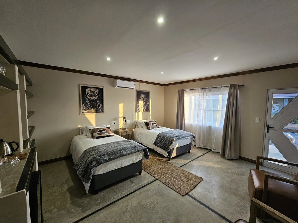 Room gallery image 2.
