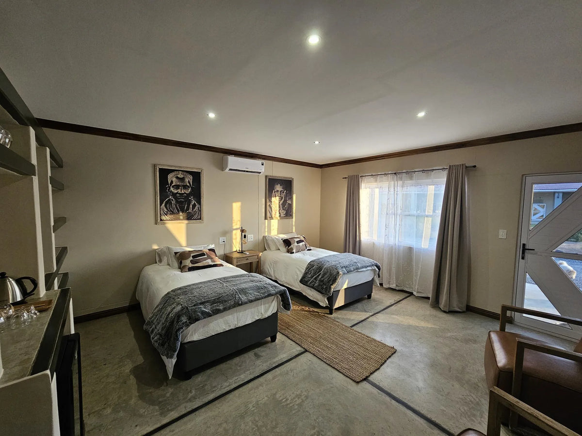 Luxury Twin Room