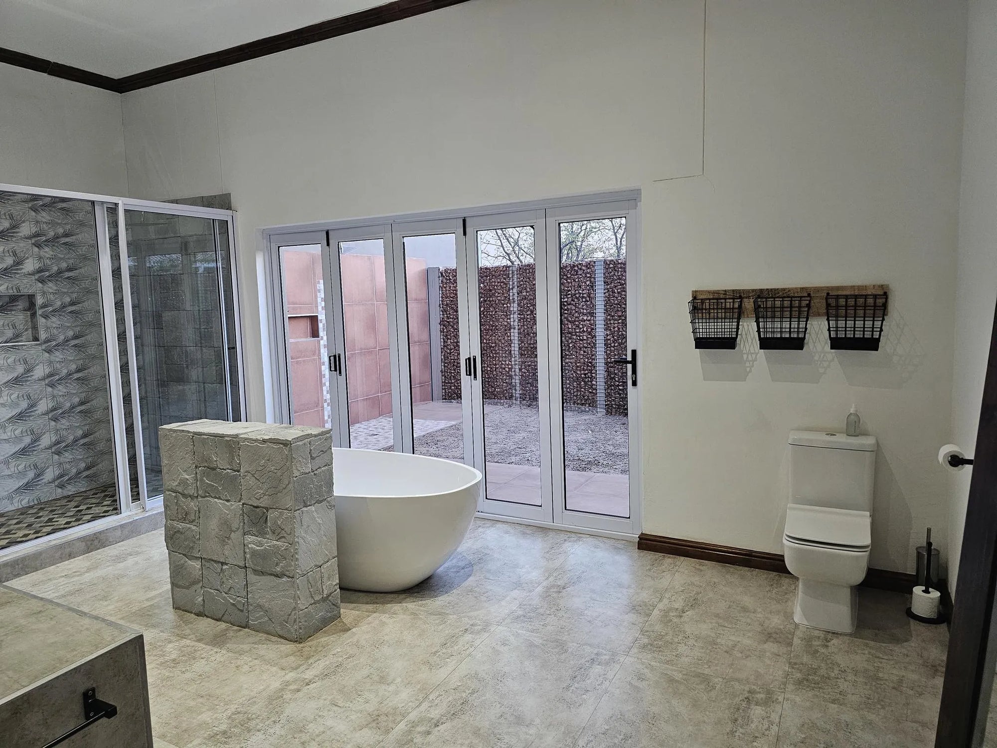 Room gallery image 13.