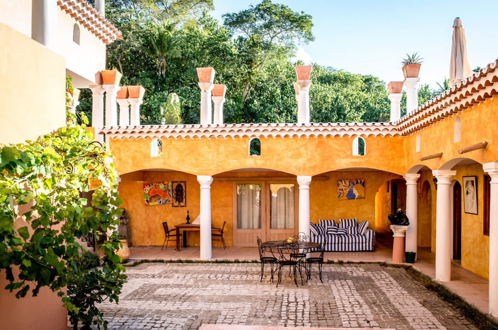 Villa Yrondi