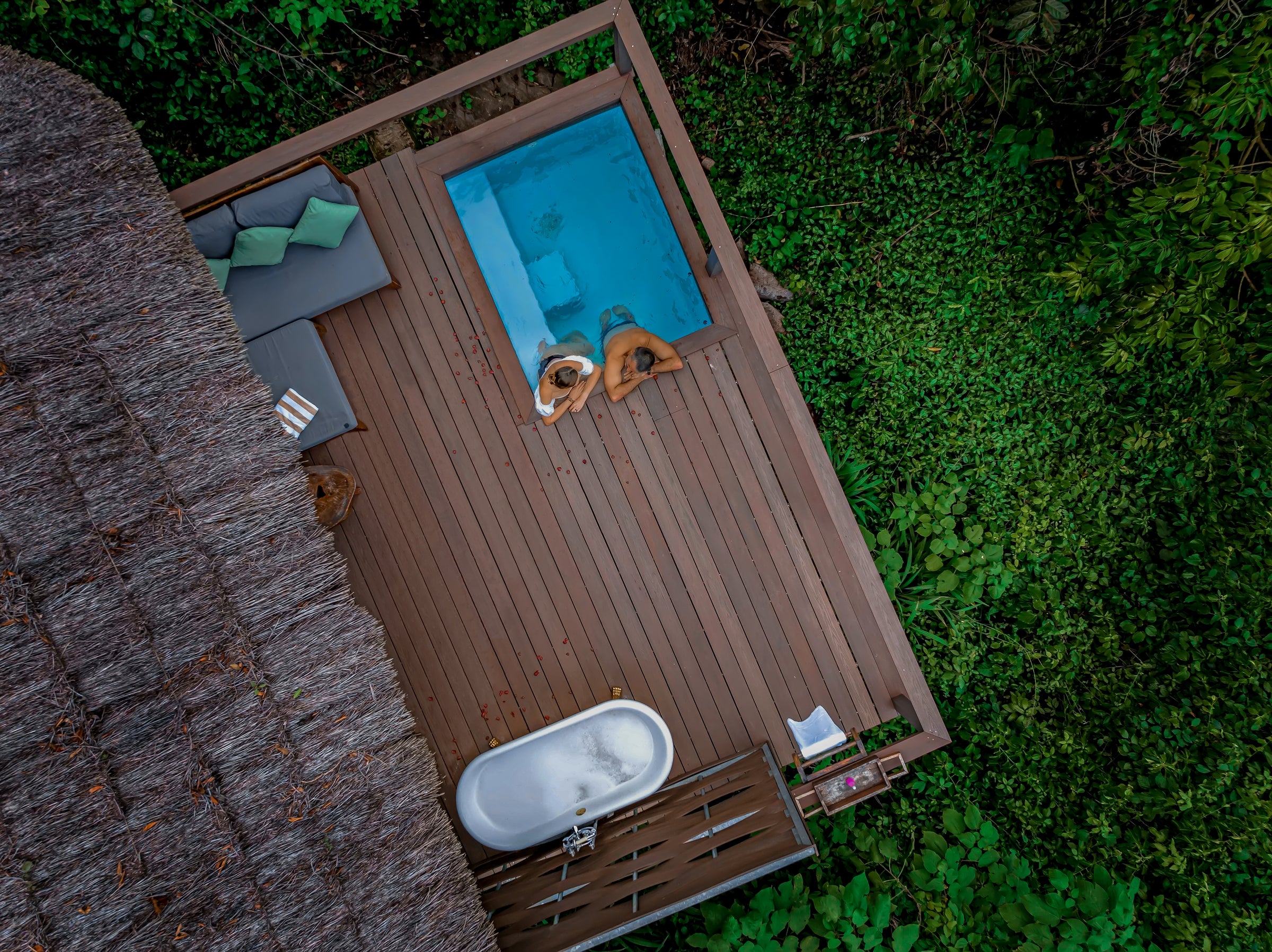 Private Pool Suite