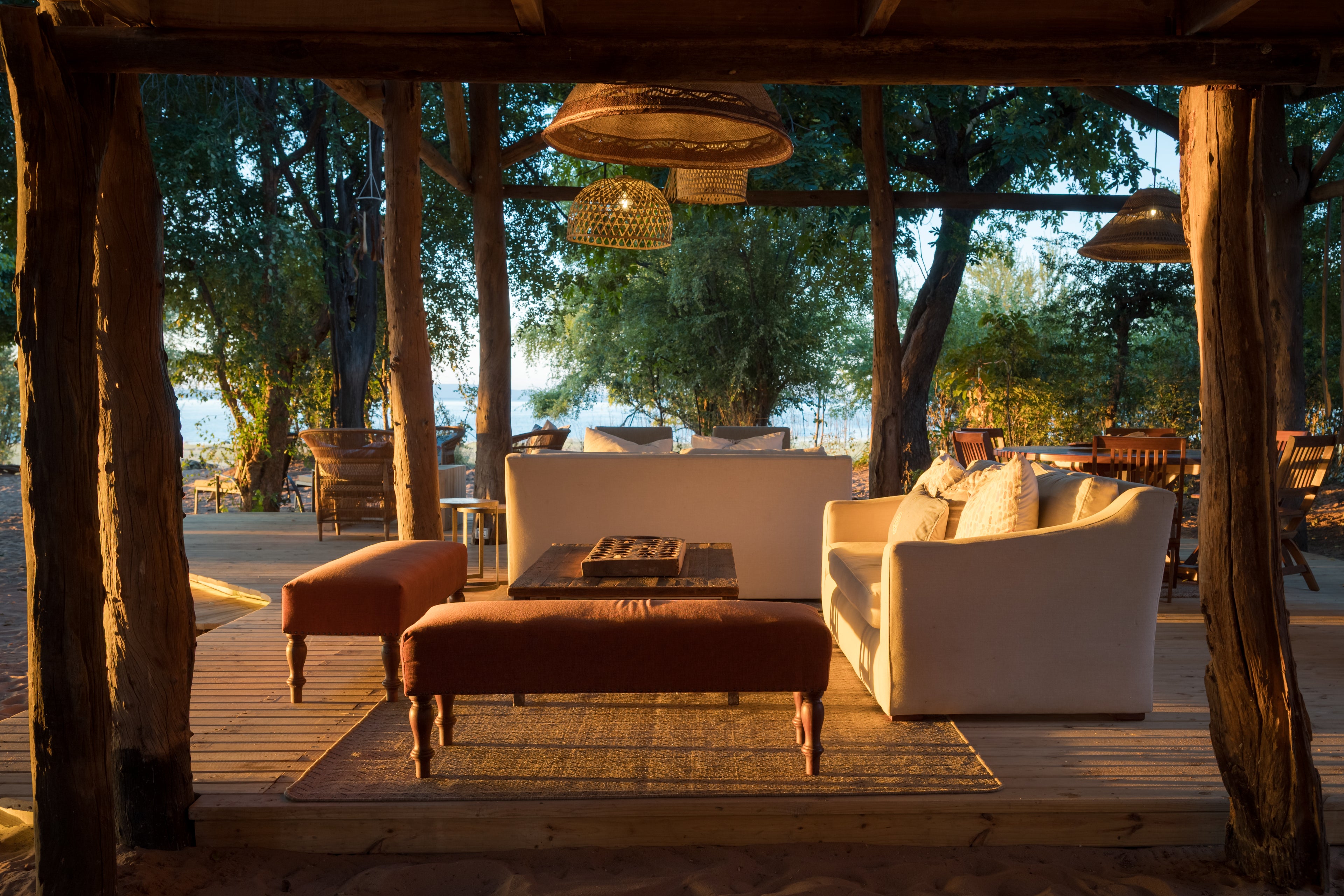 Boma Inside
