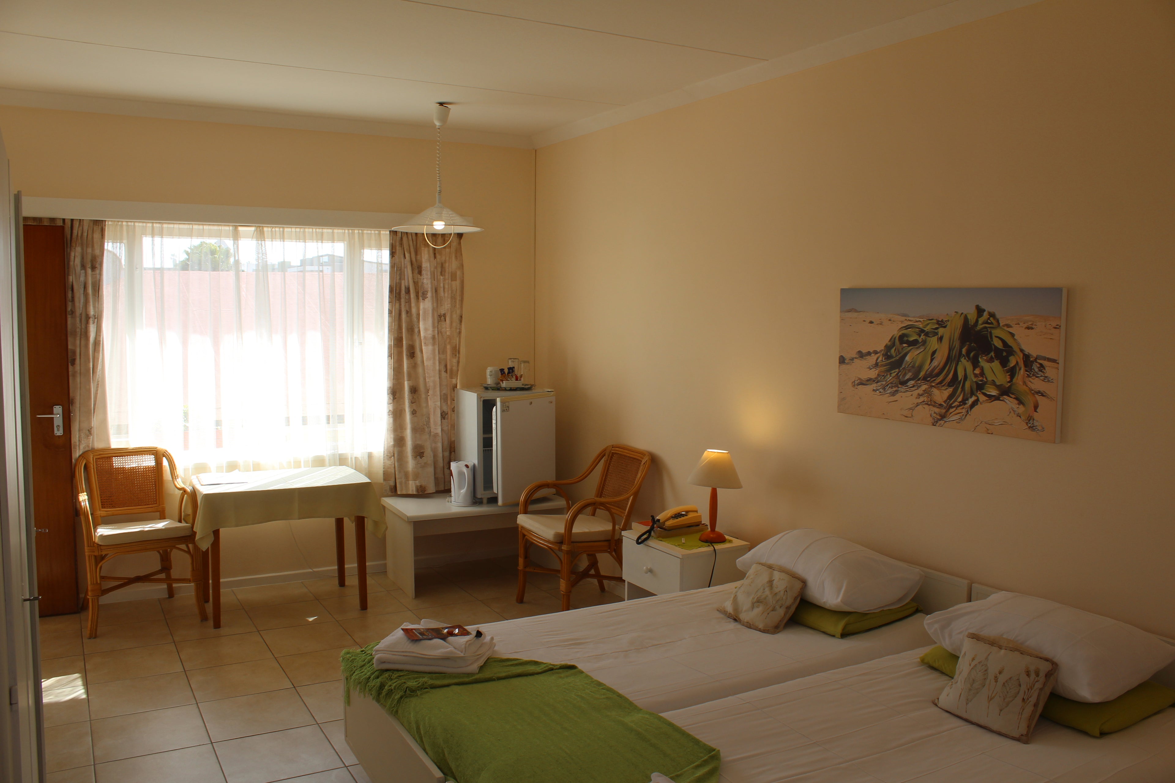 Twin Rooms