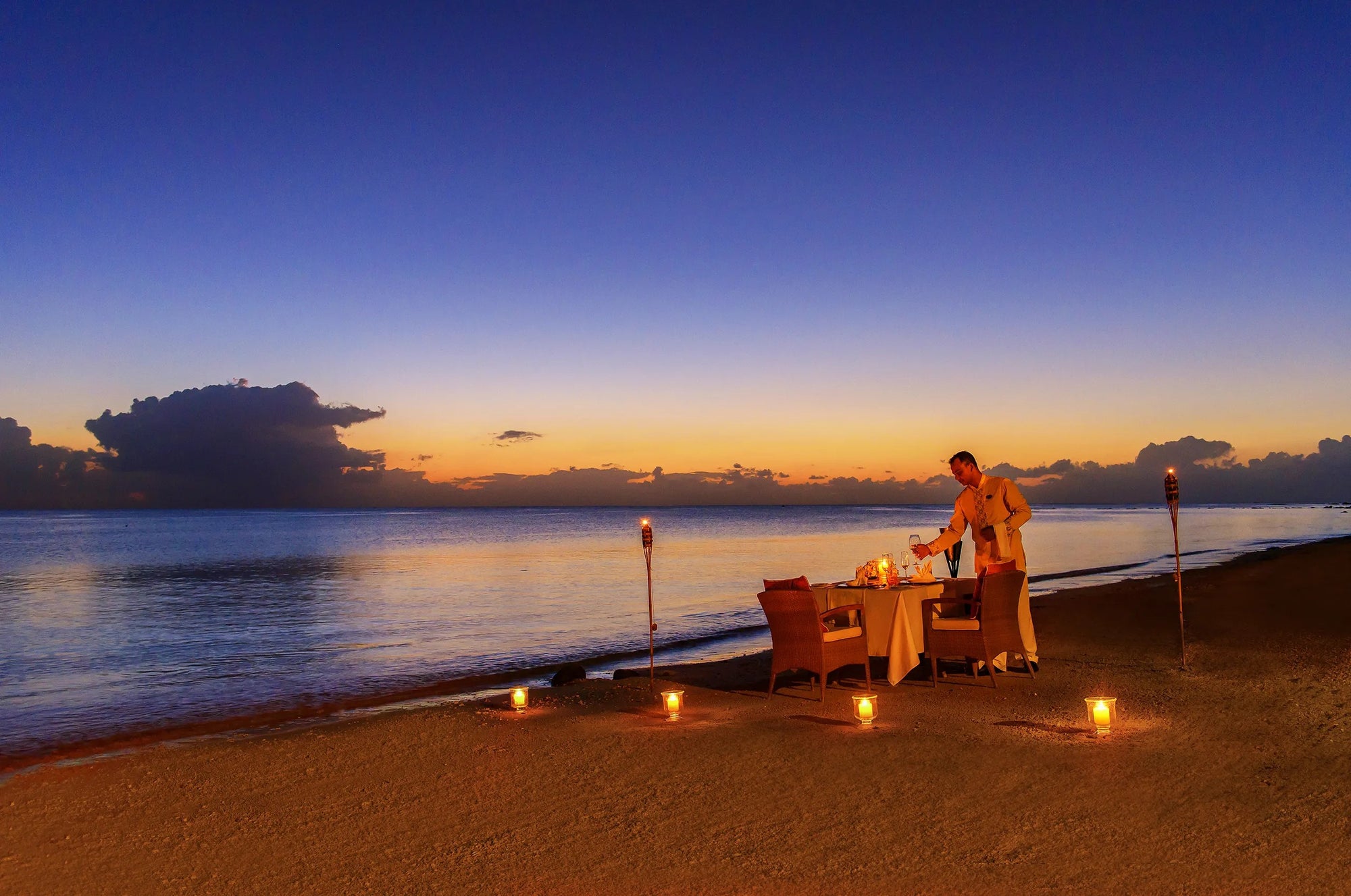Beach dining