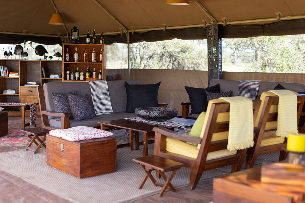 Serengeti North Wilderness Camp - central lounge