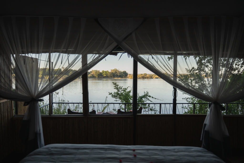 Honeyguide River Chalet