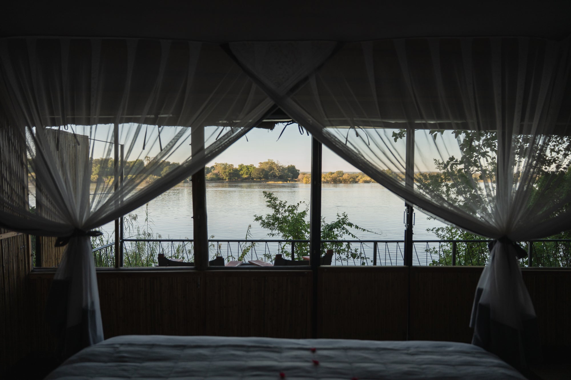 Honeyguide River Chalet