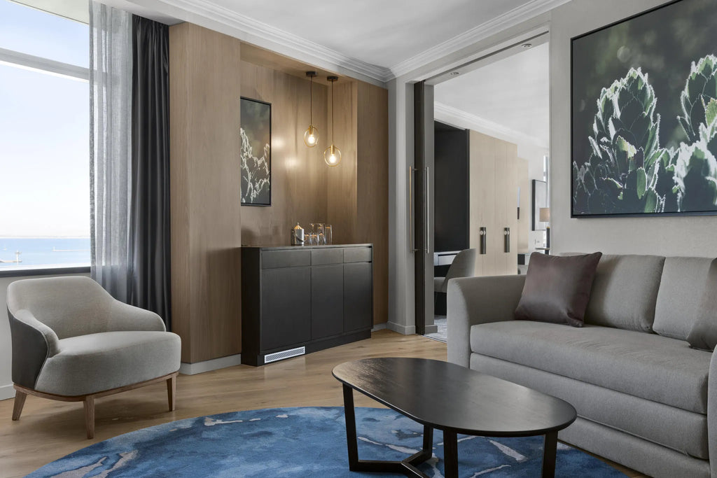 Room gallery image 2.