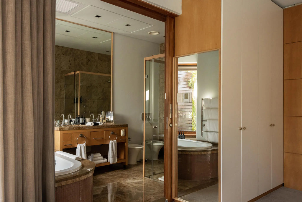 Room gallery image 6.
