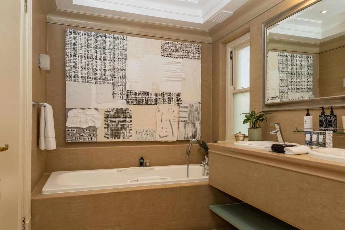 Room gallery image 6.