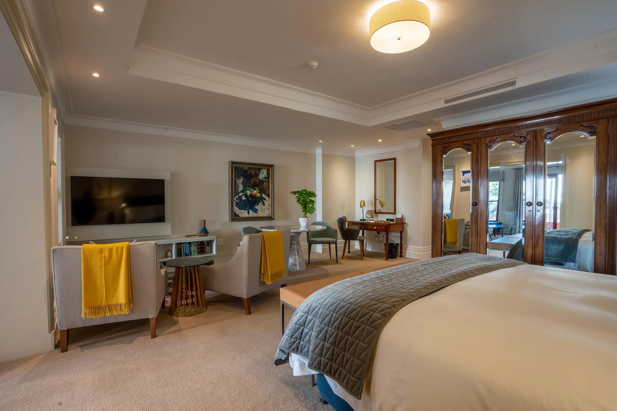 Room gallery image 19.
