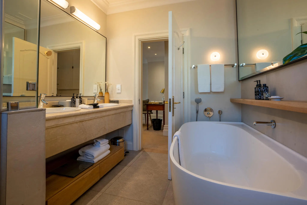 Room gallery image 20.