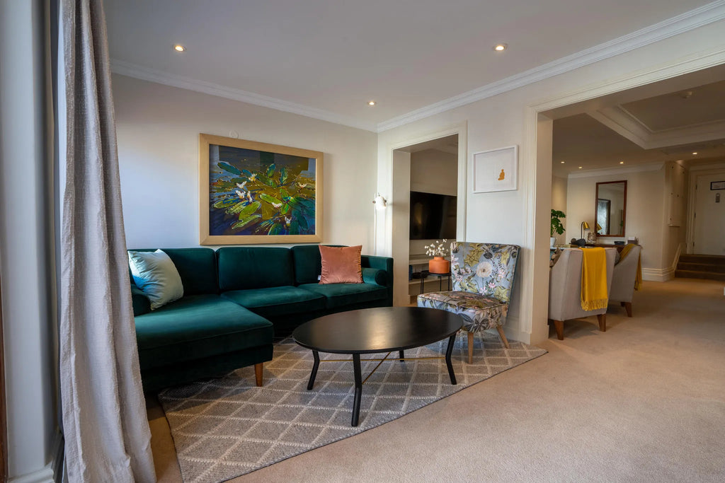 Room gallery image 22.