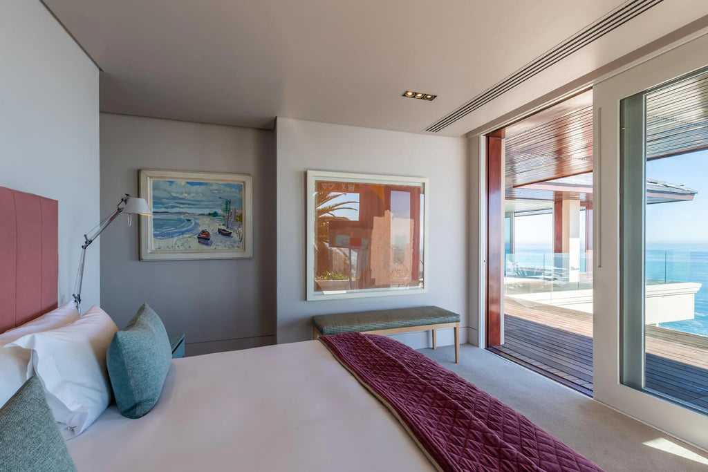 Room gallery image 6.