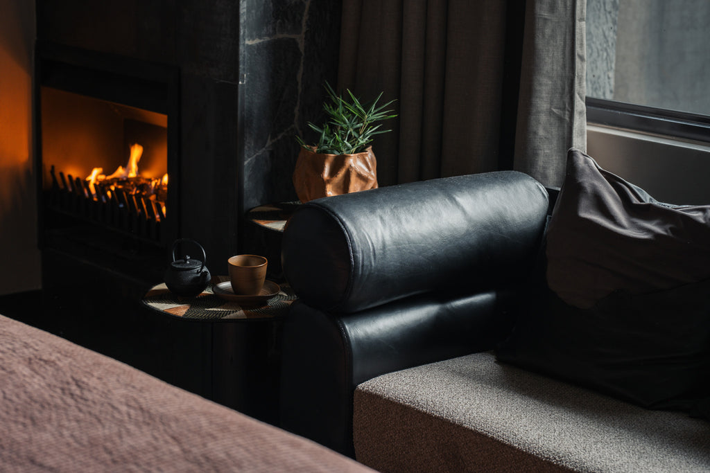 Silverback Room Fire Place