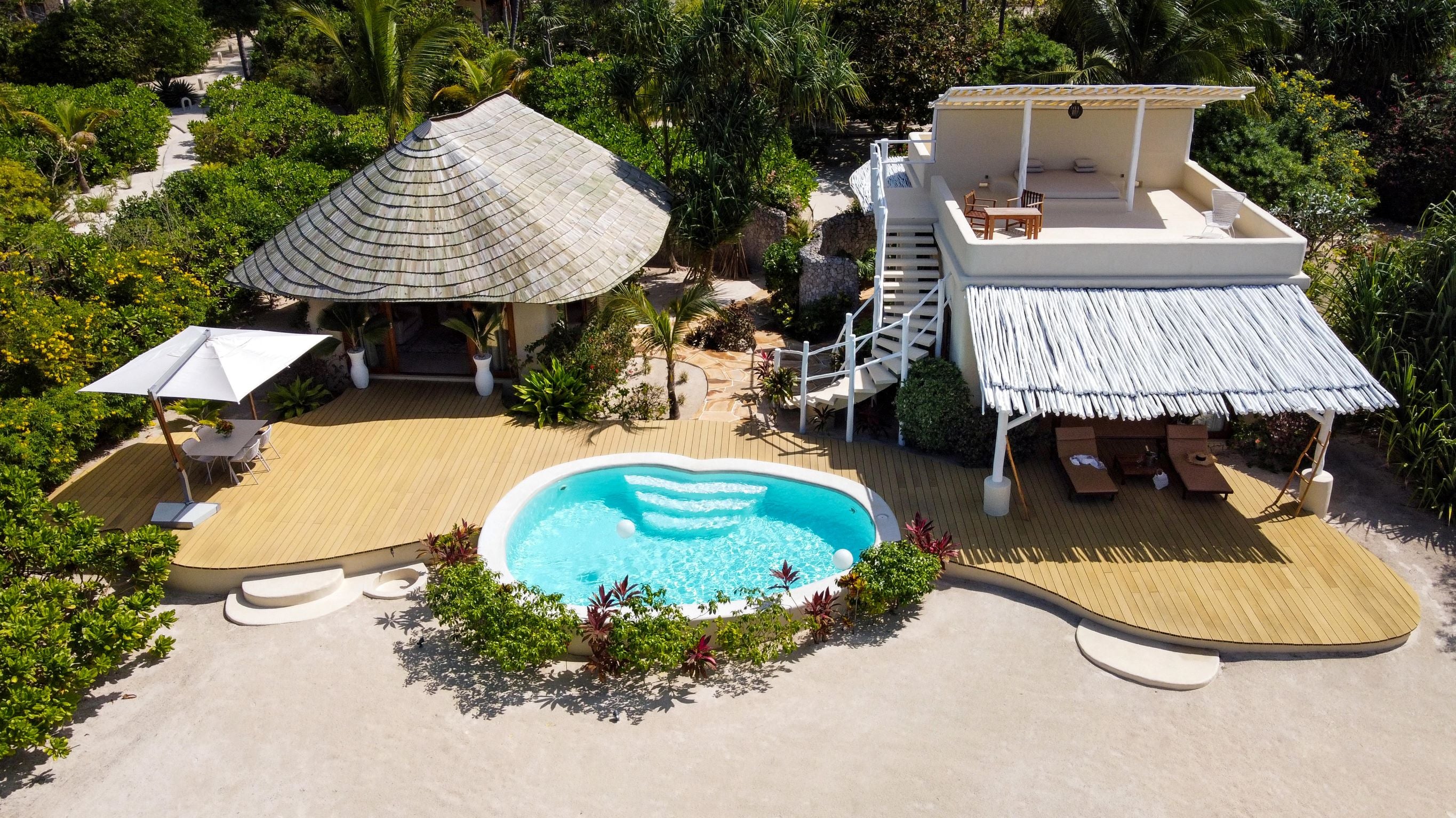 Beachfront one-bedroom villa