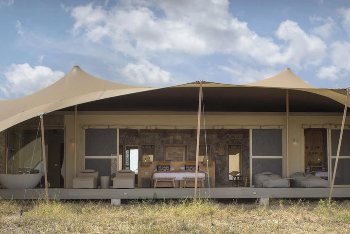 Namiri Plains Camp