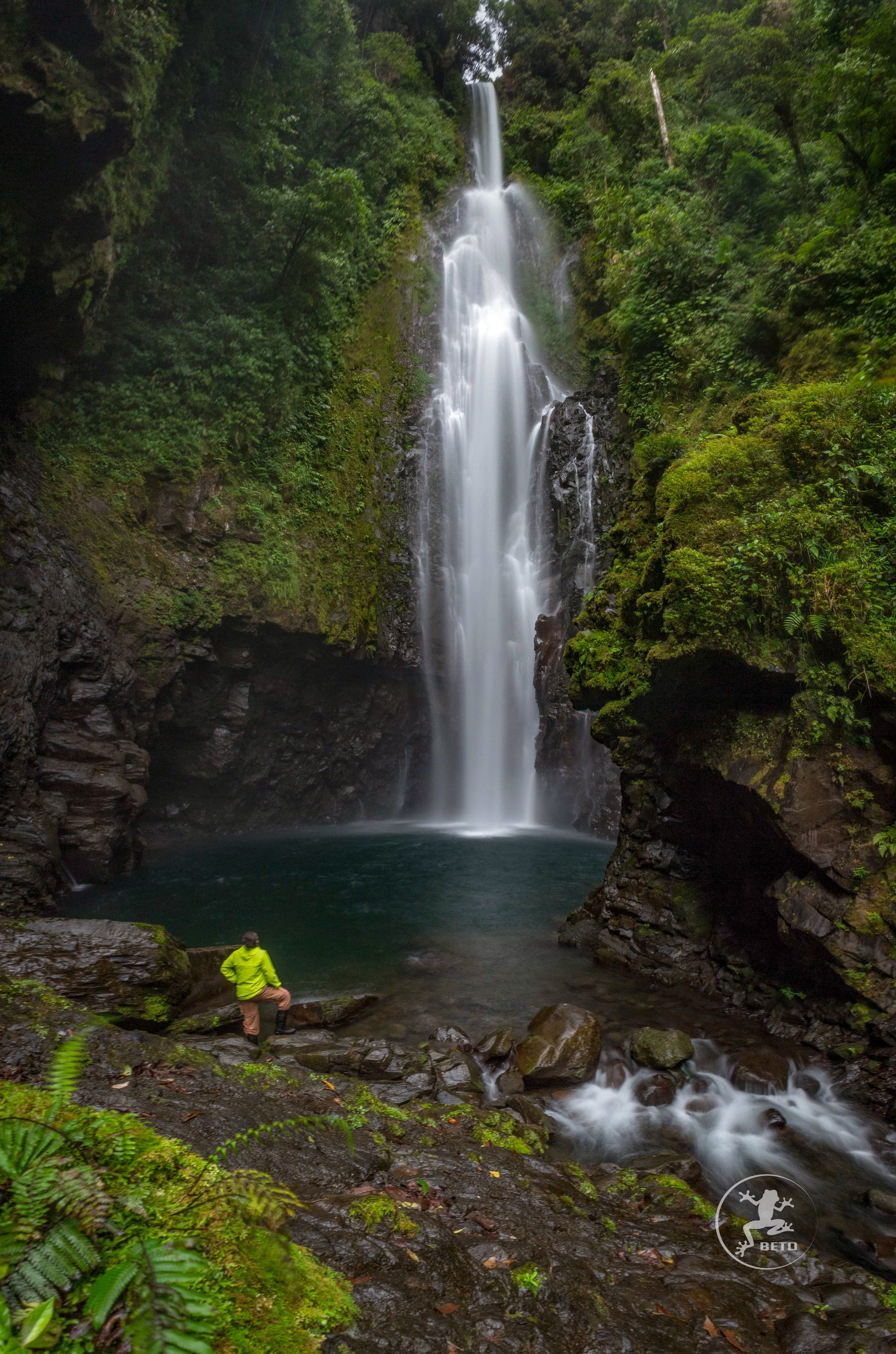 La Mula, la Chalita y la Bruja Waterfalls
