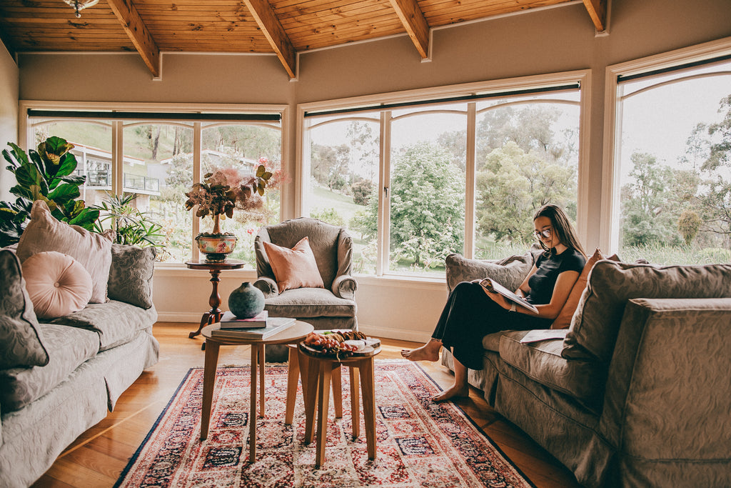 The Lodge - Guest Sunroom