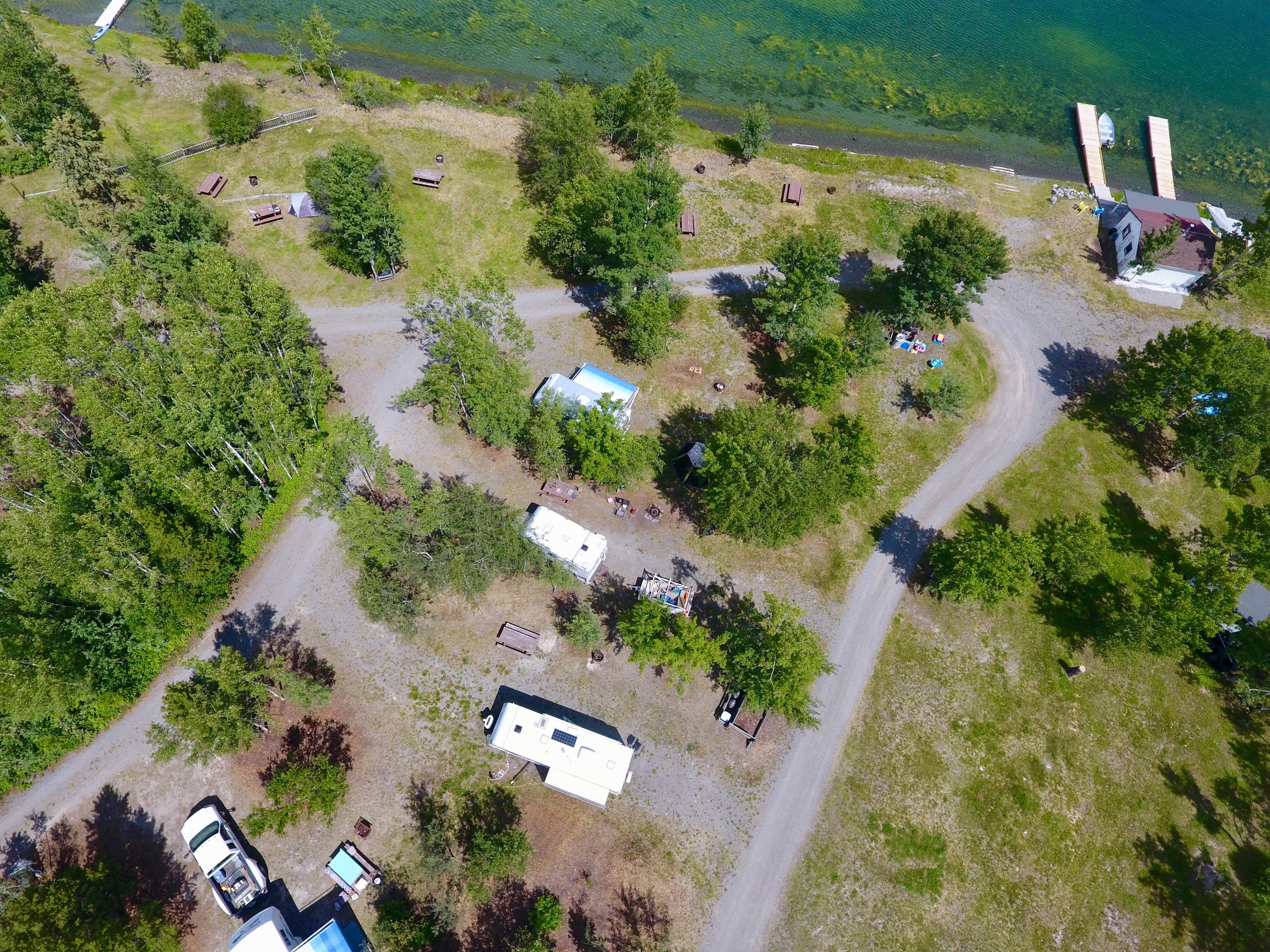 Barney's Lakeside Resort