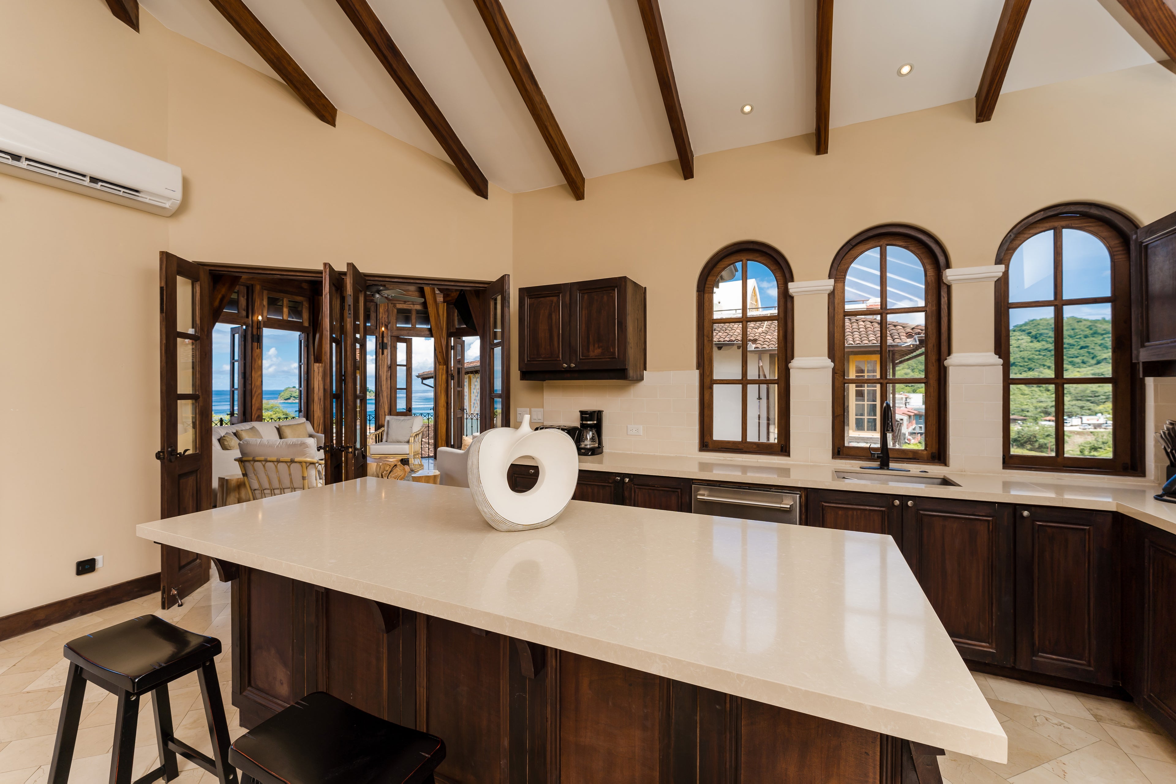 Las Catalinas Doorway | Flat | 20 Plaza Carlota