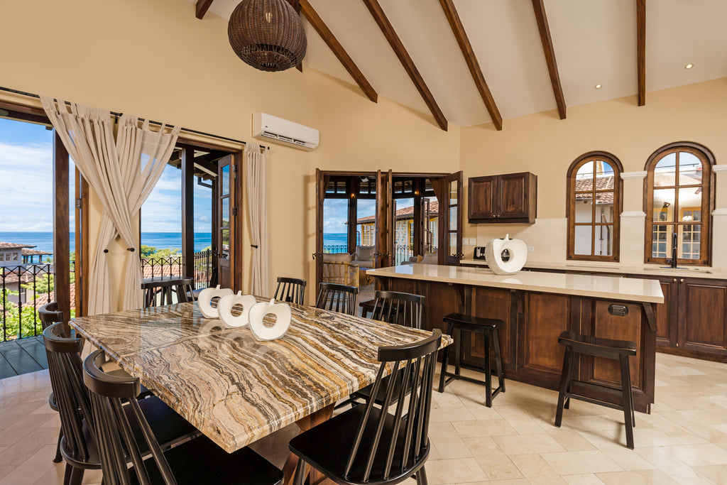 Las Catalinas Doorway | Flat | 20 Plaza Carlota