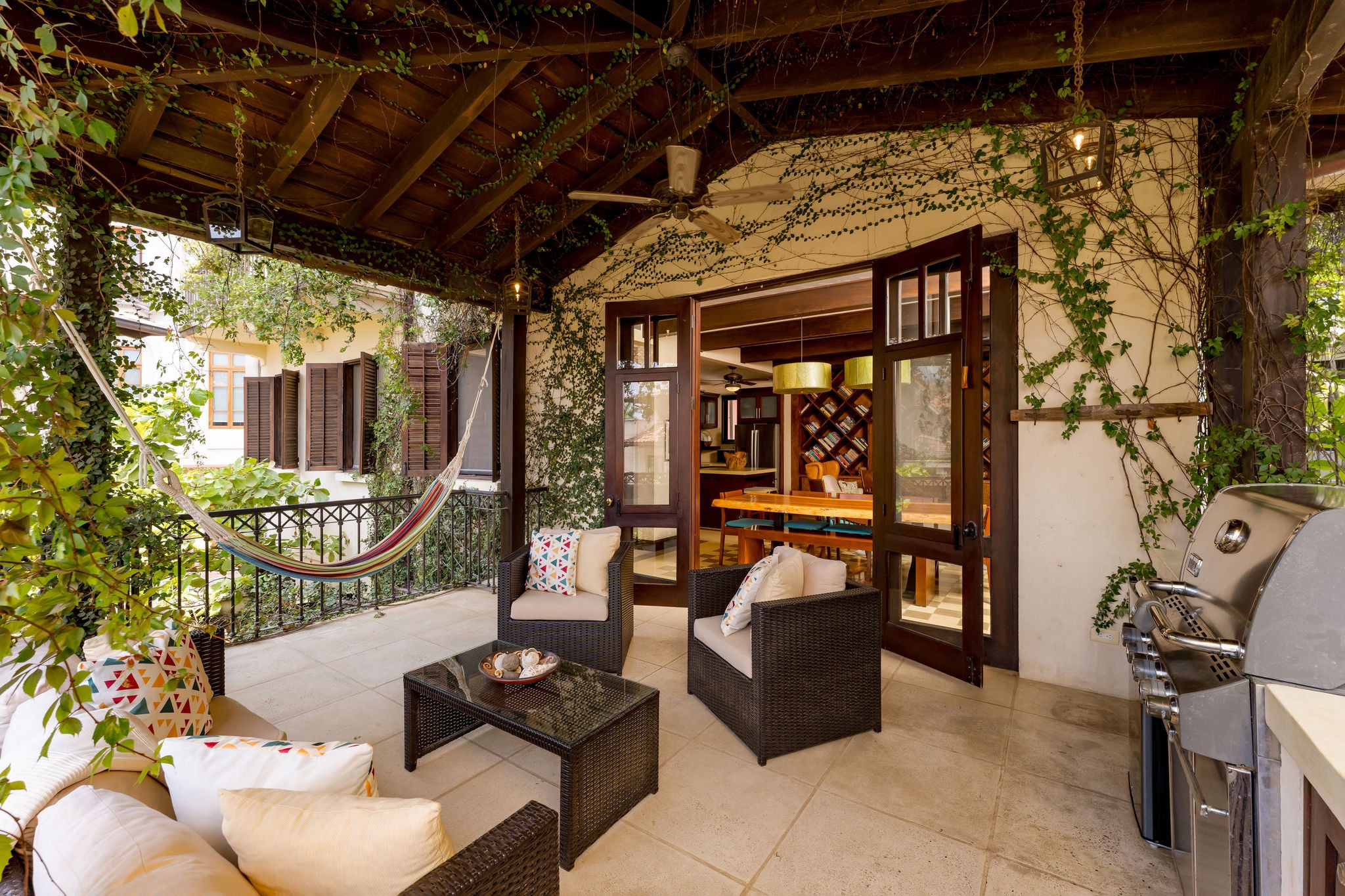 Las Catalinas Doorway | Casa Pinita | 24 Calle la Ronda
