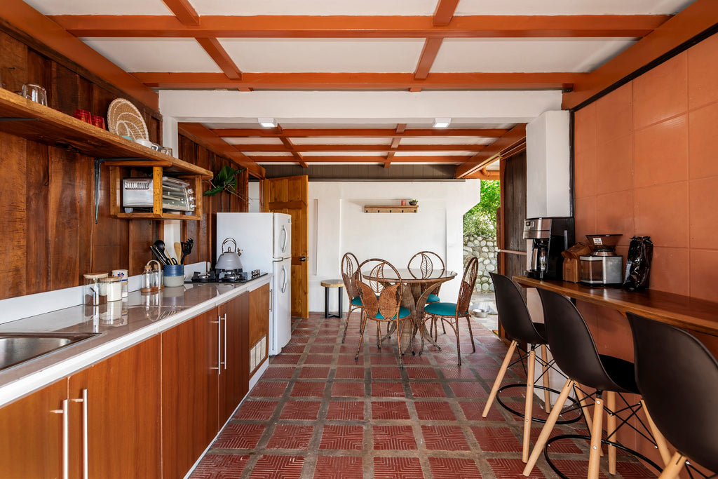 Iriká Lodge and Guest Experiences