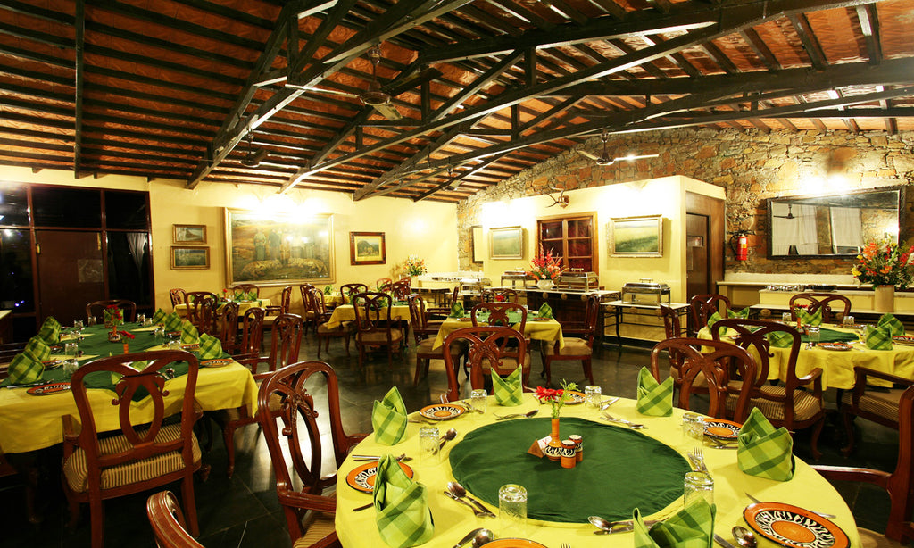 Shikarbadi Hotel