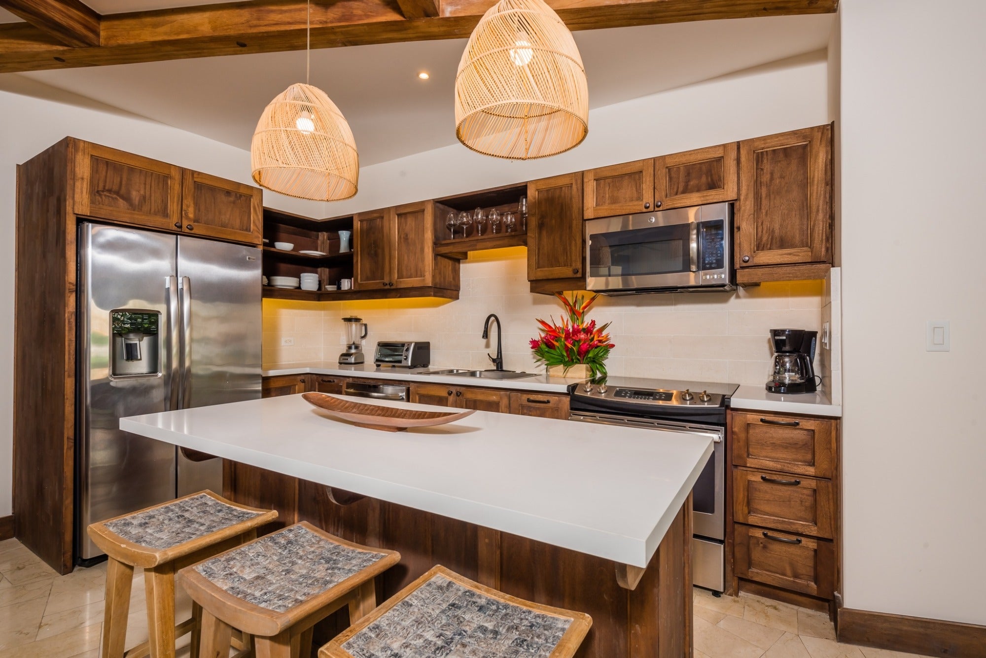 Las Catalinas Doorway | Flat | 24 Plaza Carlota
