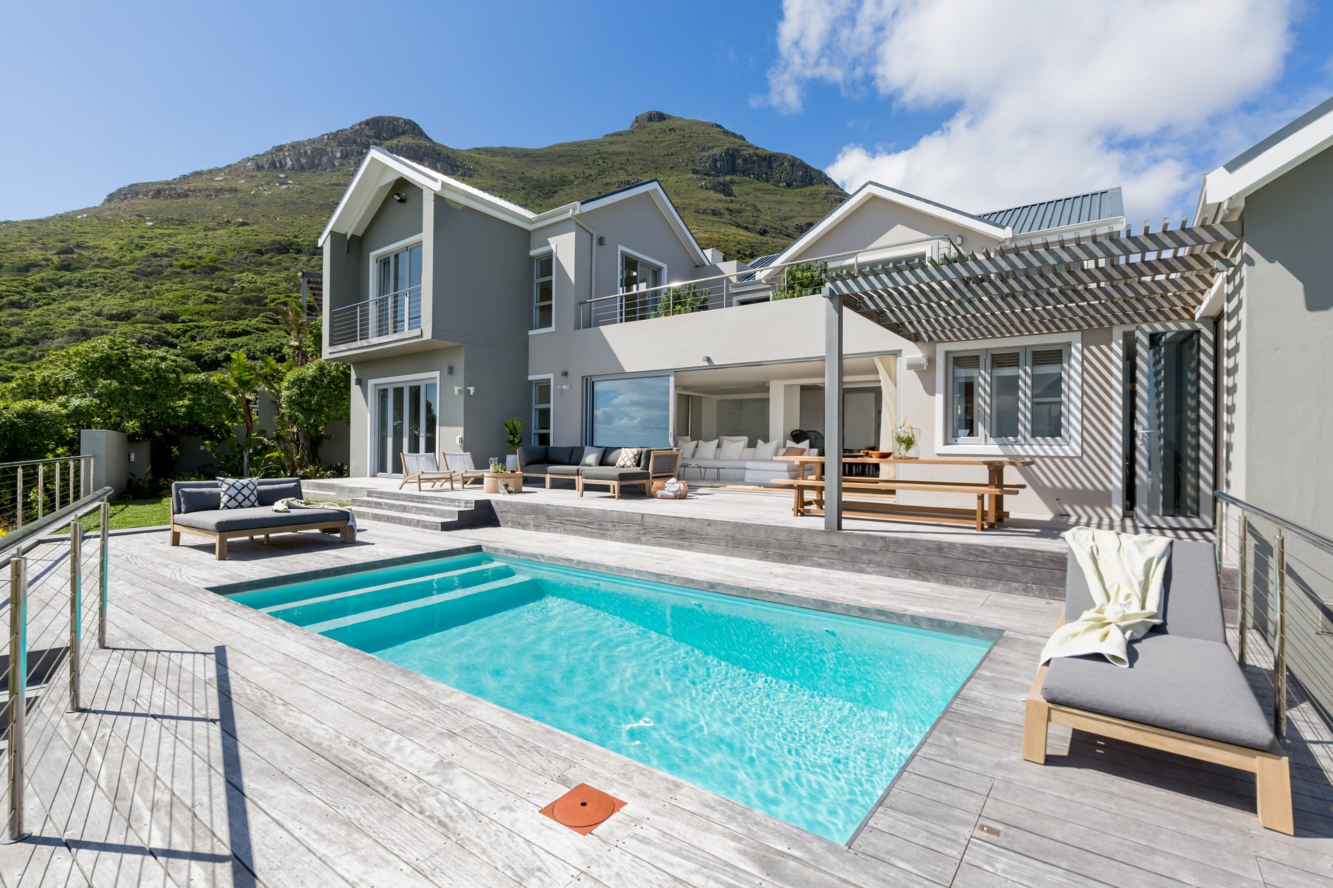 cape-beach-villa