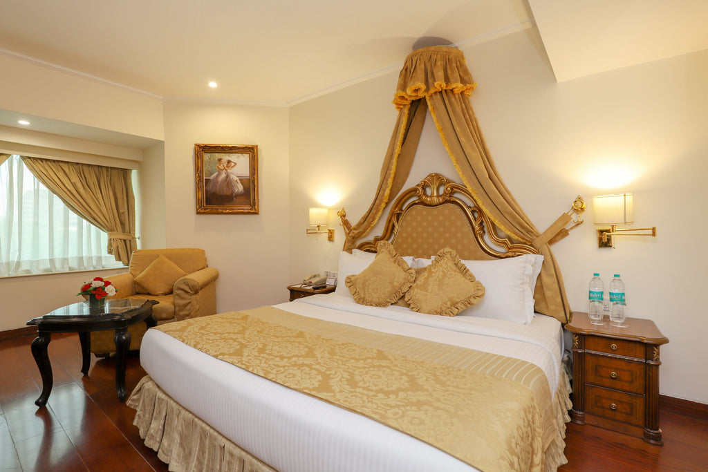 Hotel The Royal Plaza
