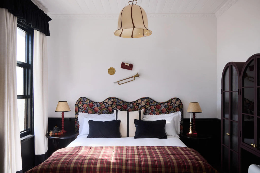 Noir at Tintswalo Summer House, Cape Peninsula, South Africa.