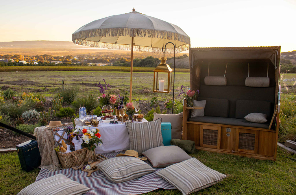 Estate Picnics