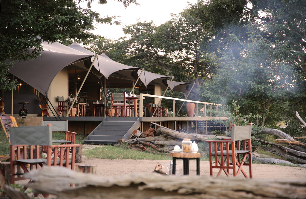 Indaba  At Chamabondo (Restuarant - Lounge)