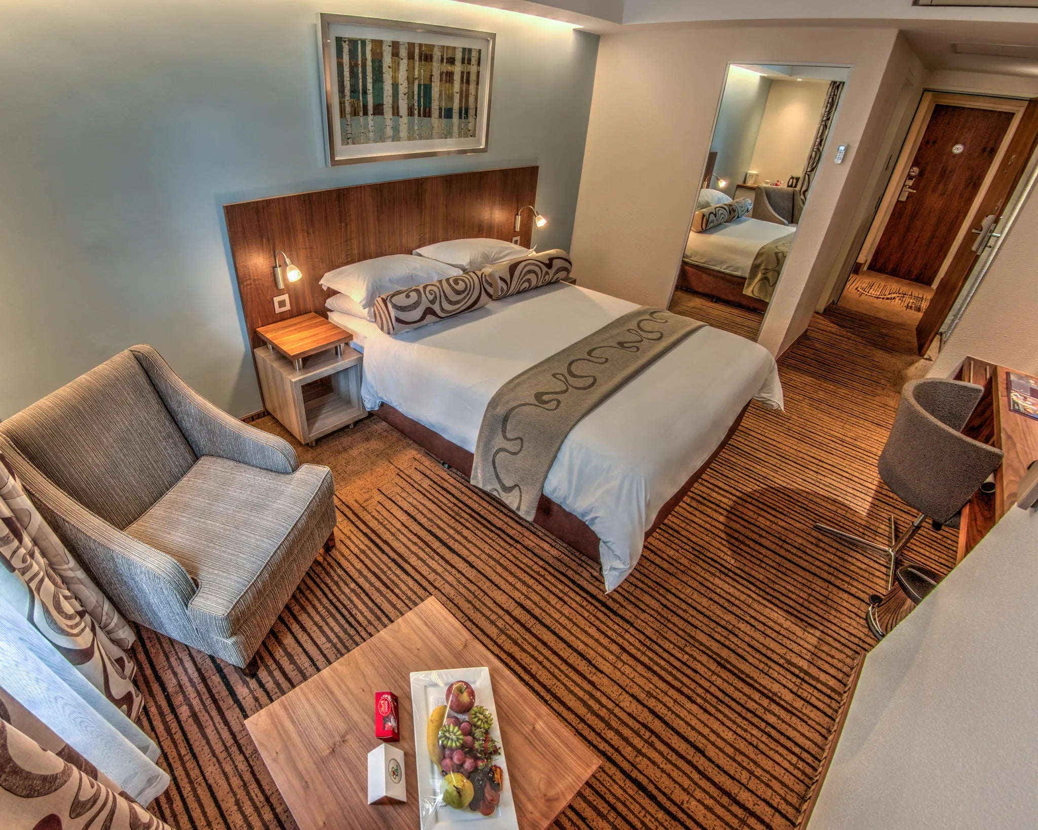 Room gallery image 1.