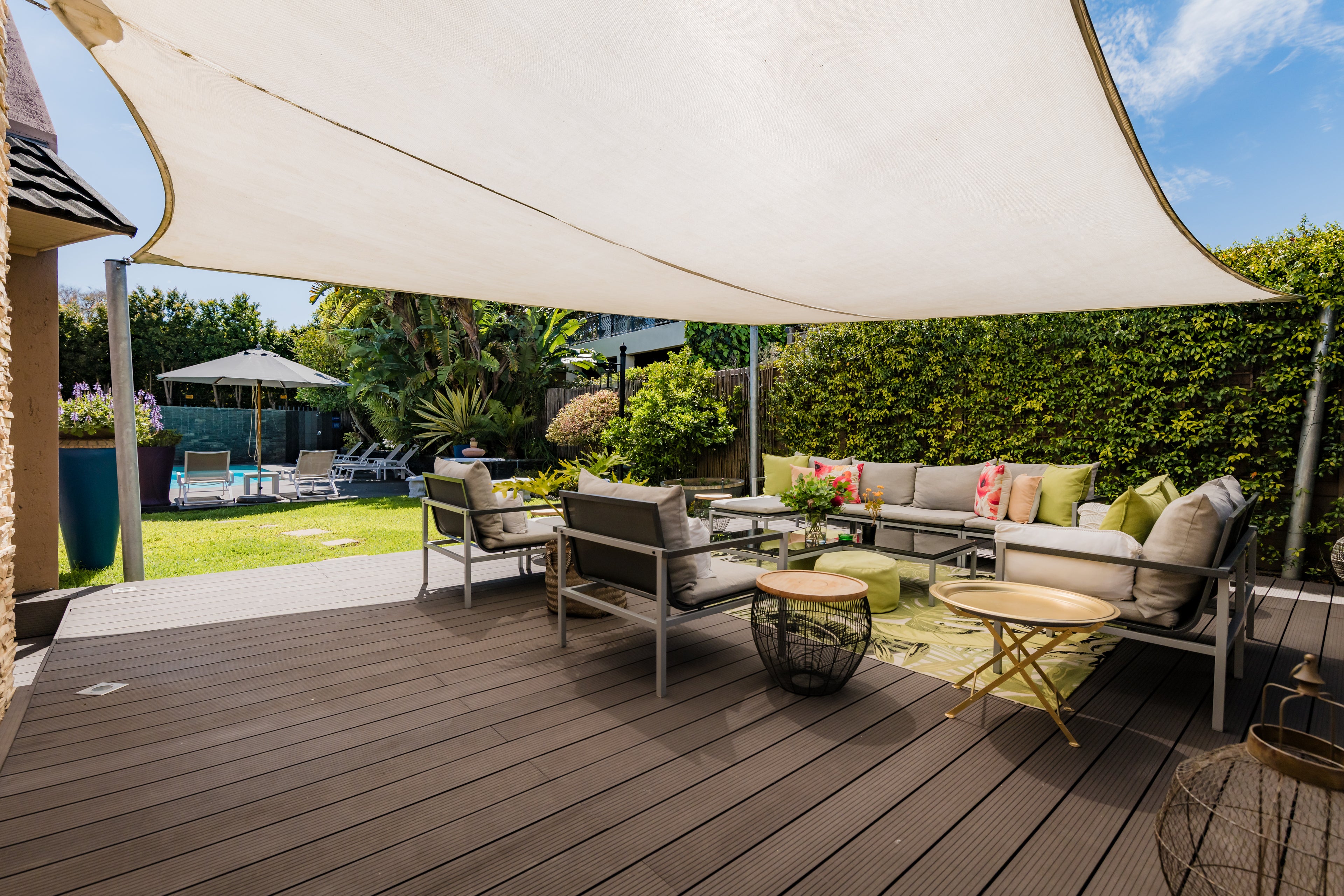 SW1 Lodge Patio