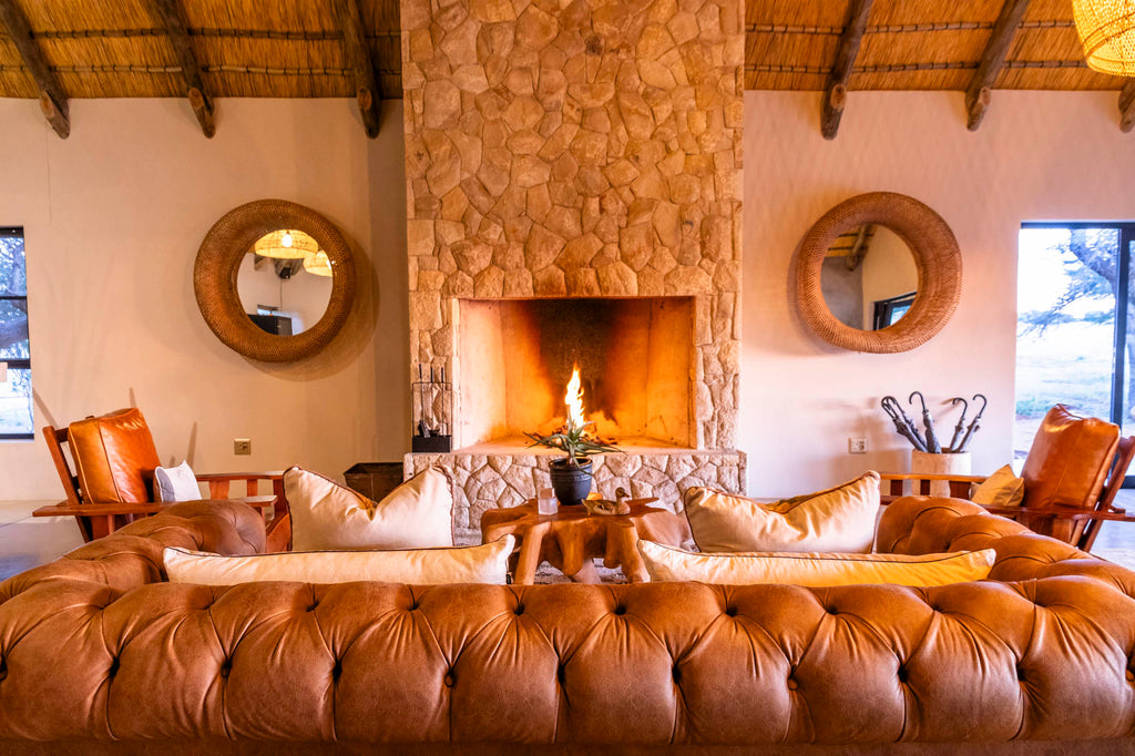Avenir Lounge Area