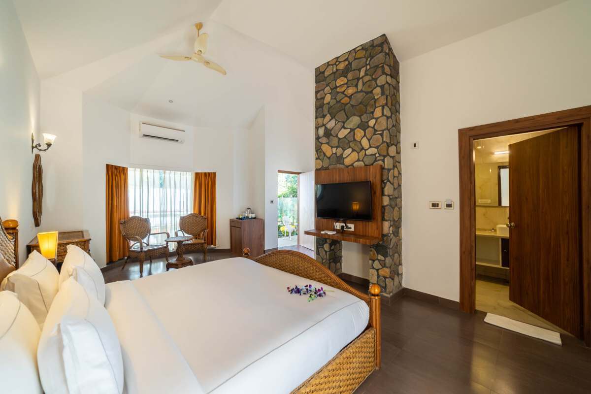 Country Inn Tarika Riverside Resort Jim Corbett