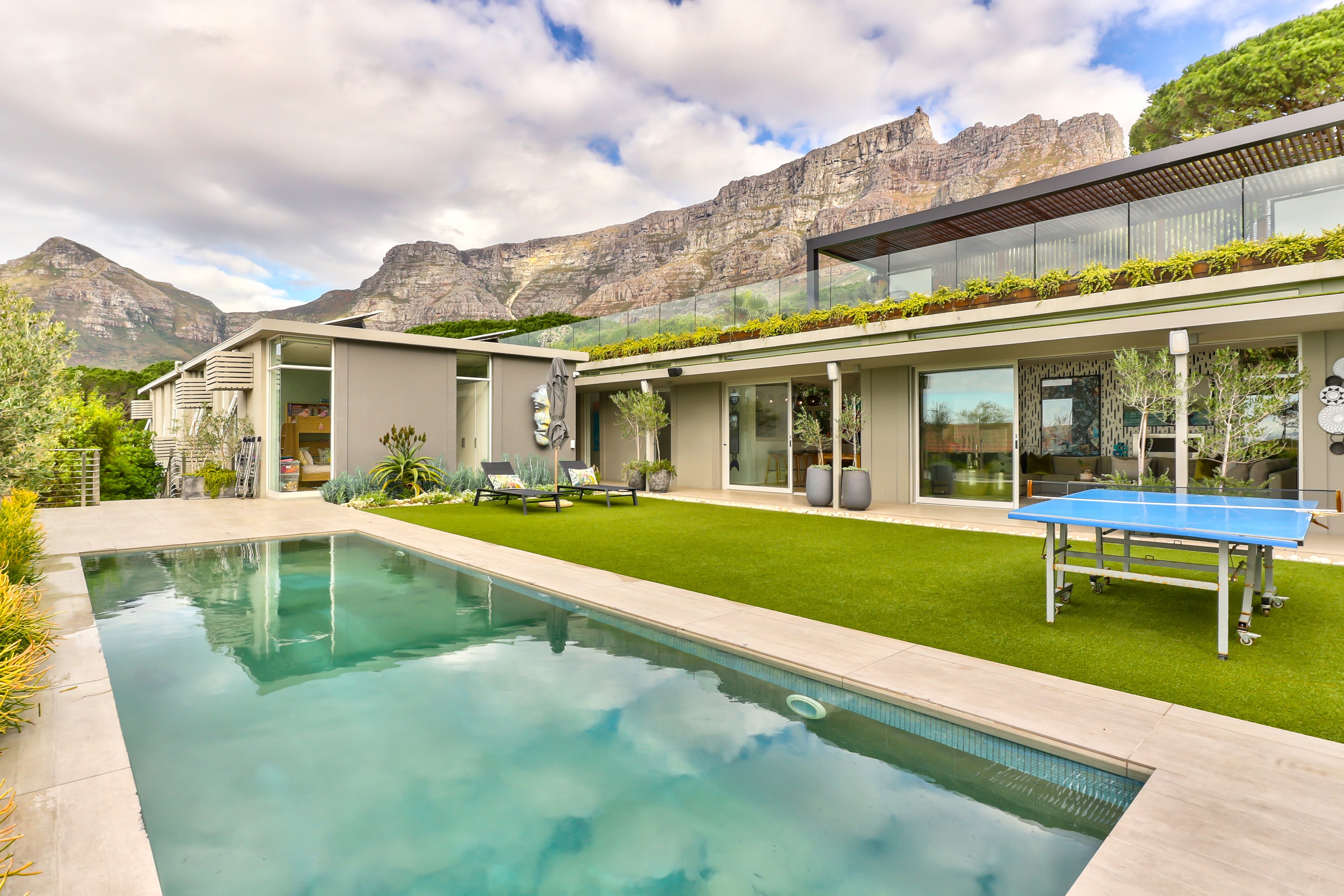 Pool with view of Table Mountain