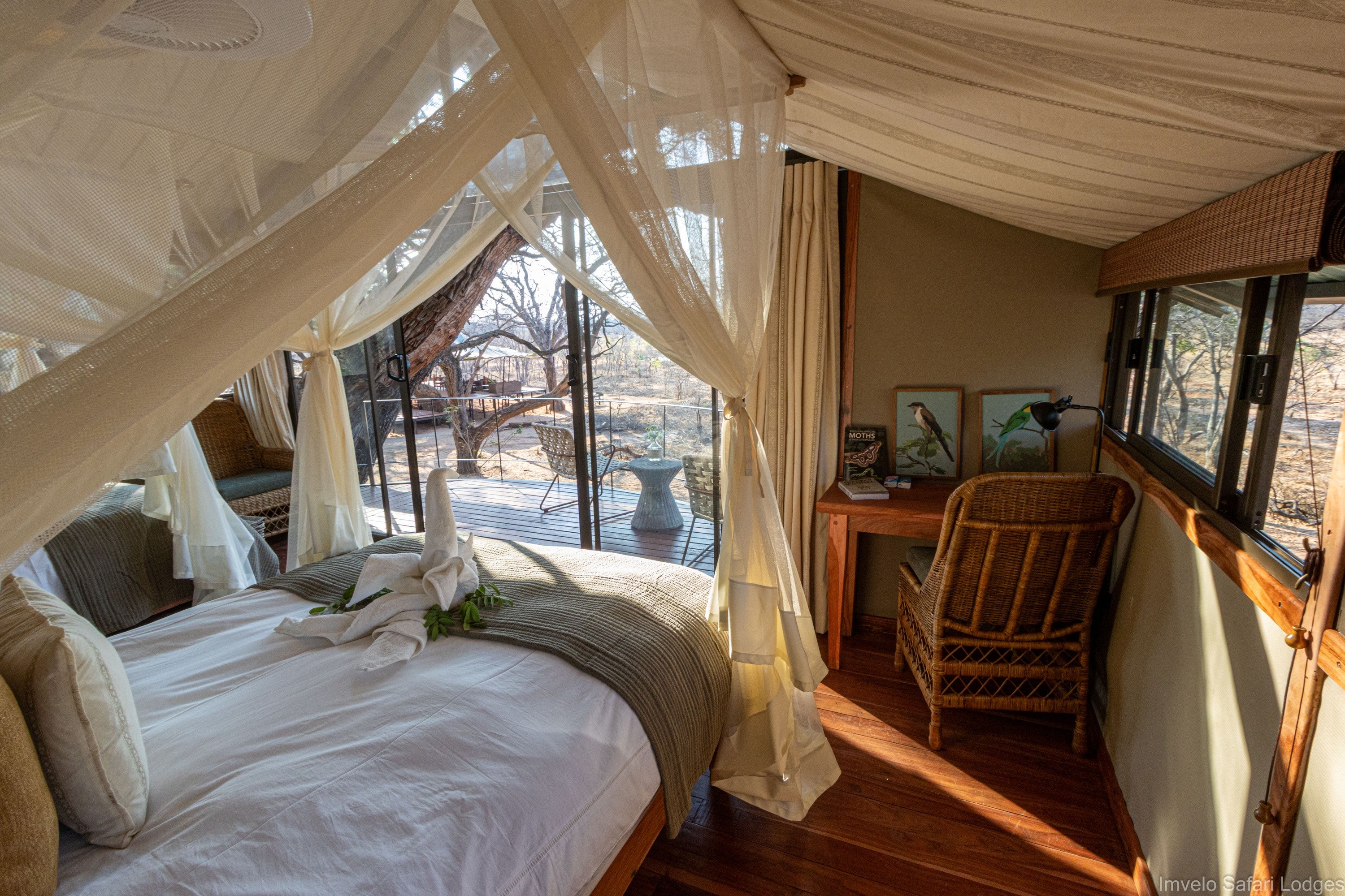 Treehouse Crombec - bedroom
