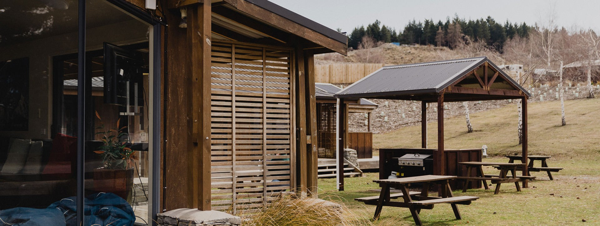 Lakes Edge Lodge