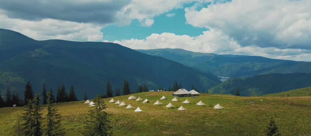 Poiana Tămaș Wilderness Camp