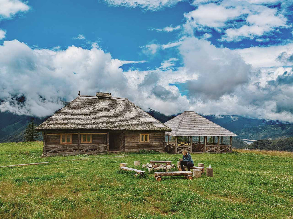 Poiana Tămaș Wilderness Camp