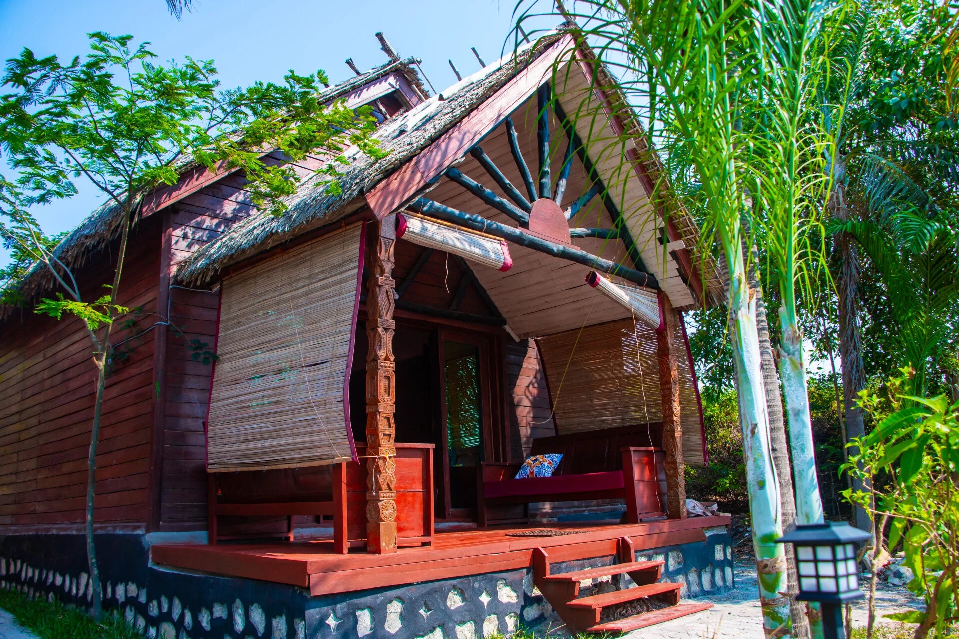 Ampazôny Oasis Lodge