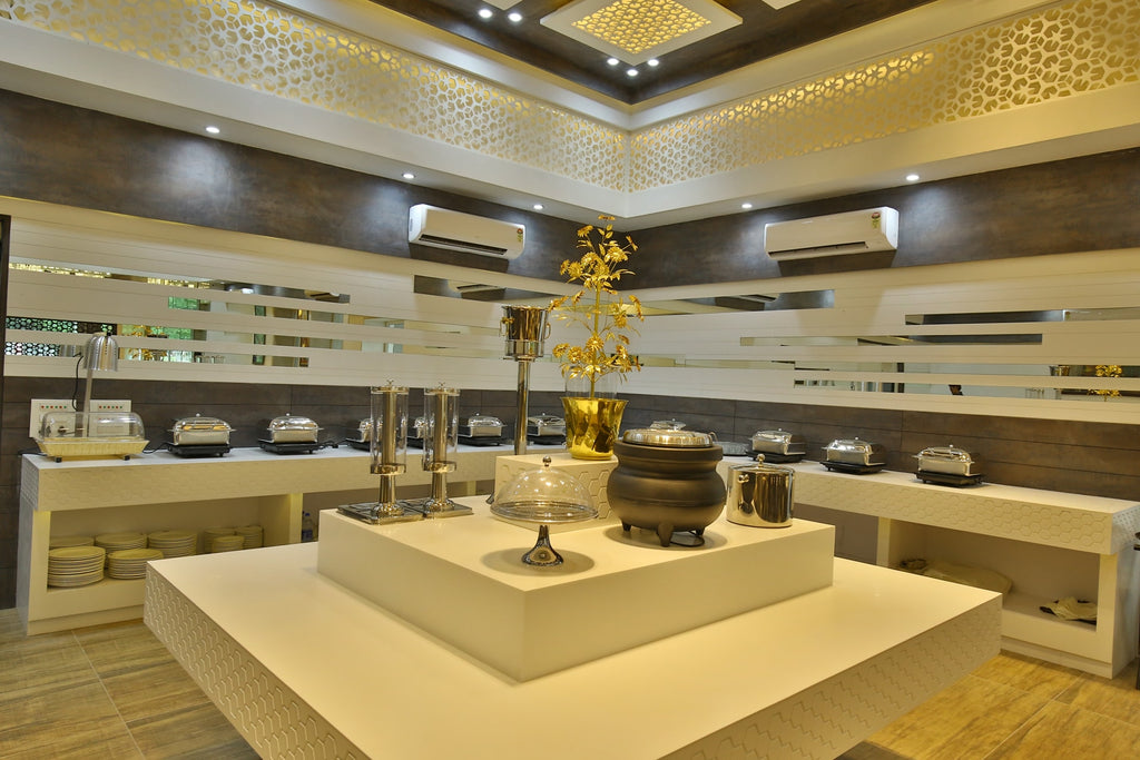 Jhansi Hotel